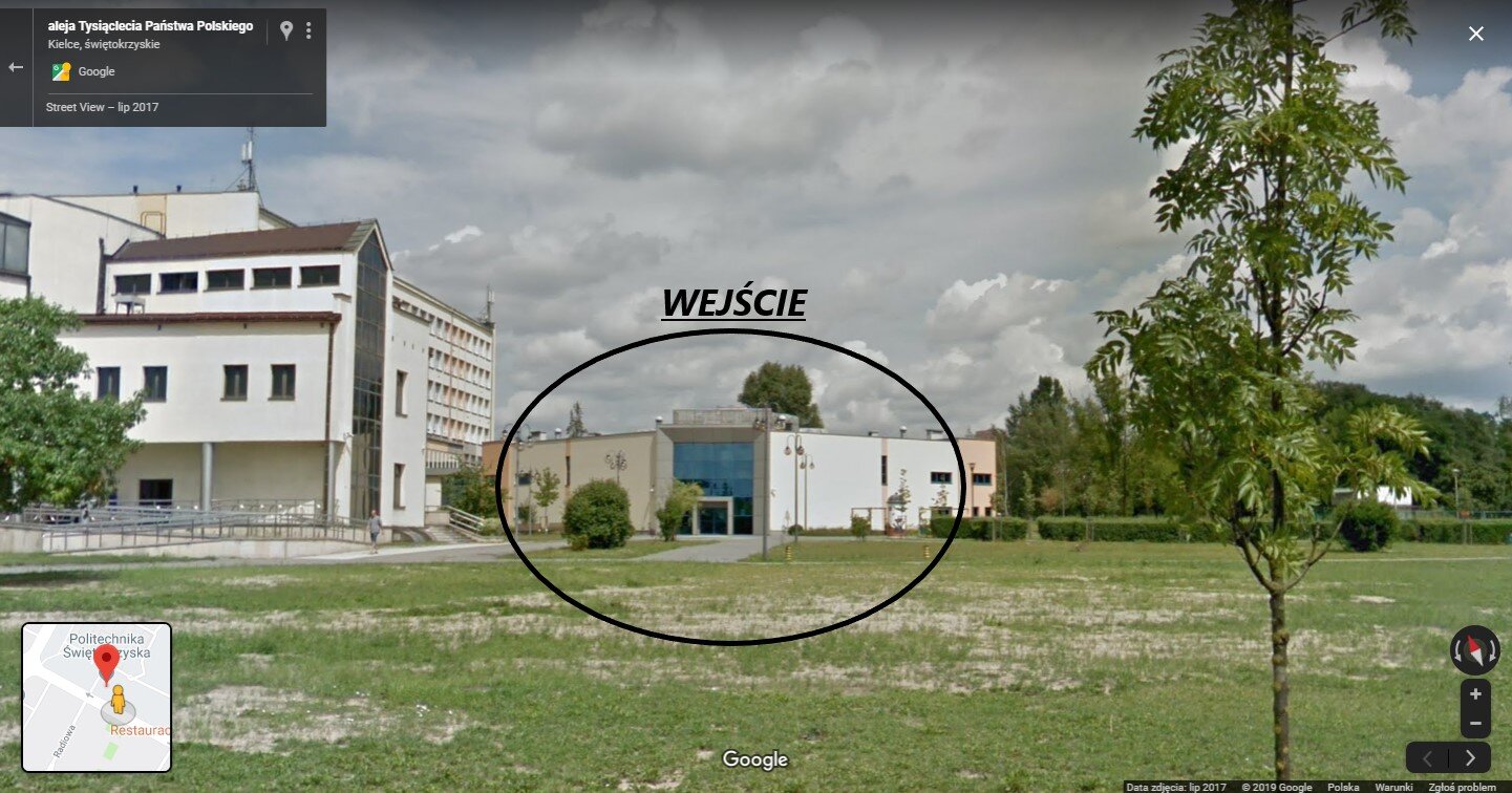 Wejście do Auli Głównej Politechniki Świętokrzyskiej