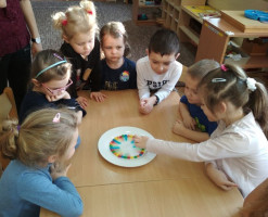 kolory w przedszkolu 02